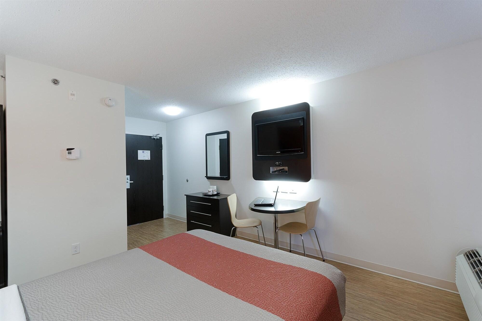 Motel 6-Brandon, Mb Exterior photo