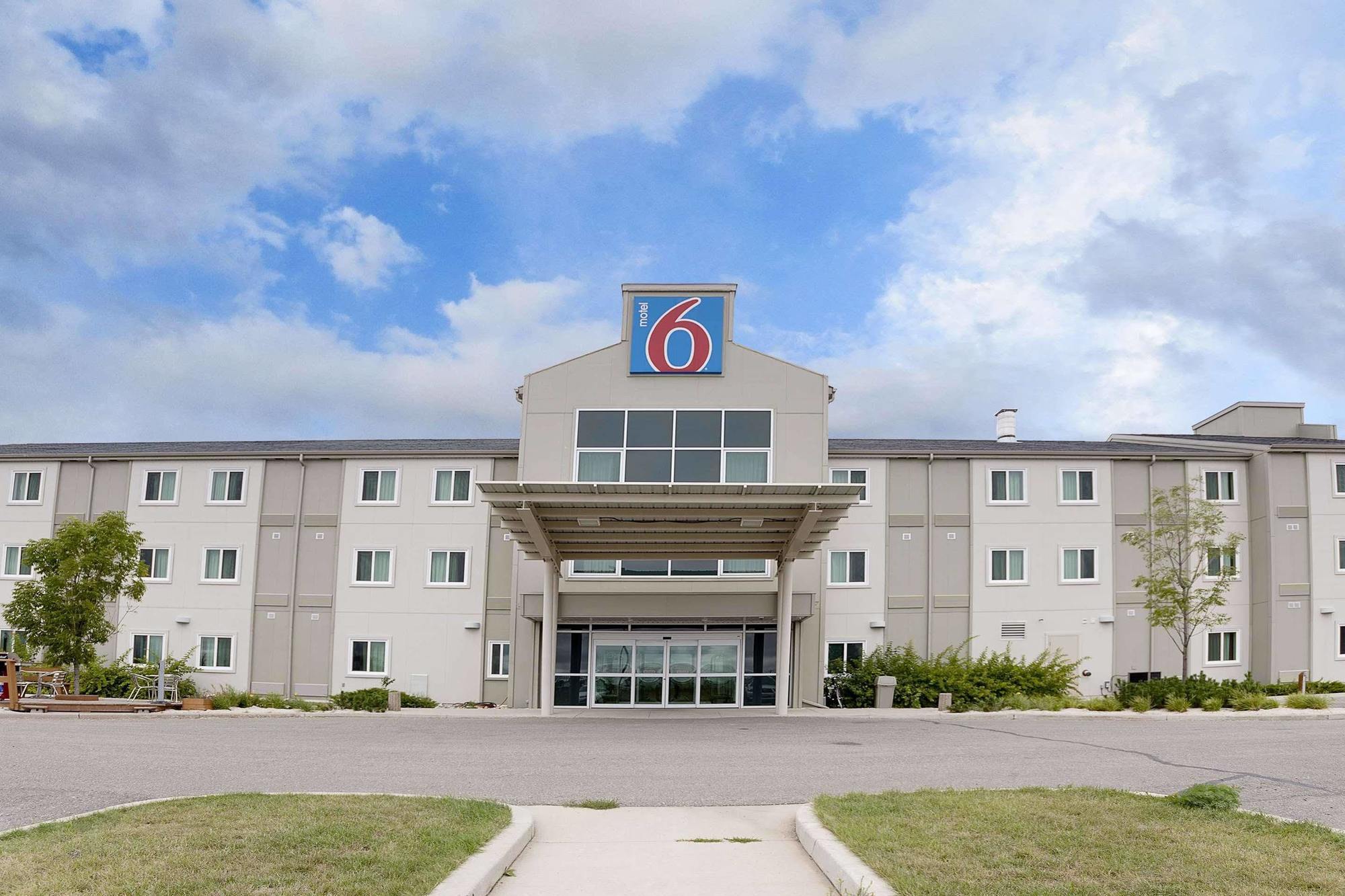 Motel 6-Brandon, Mb Exterior photo